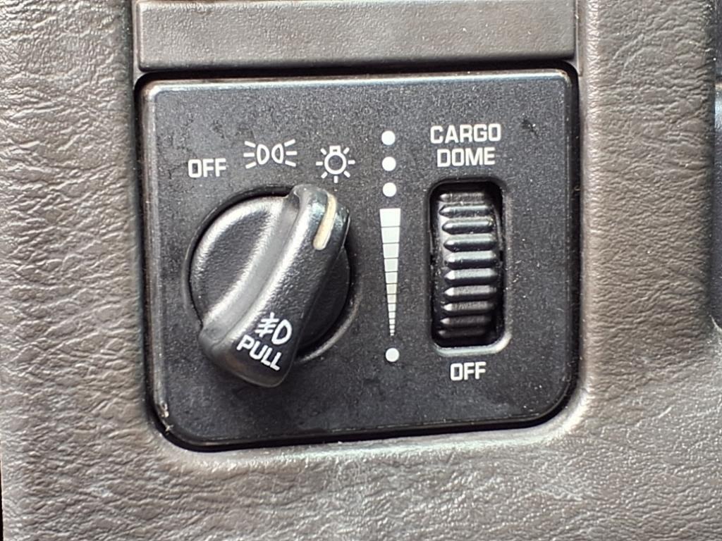 used 2005 Dodge Ram 2500 car, priced at $6,995