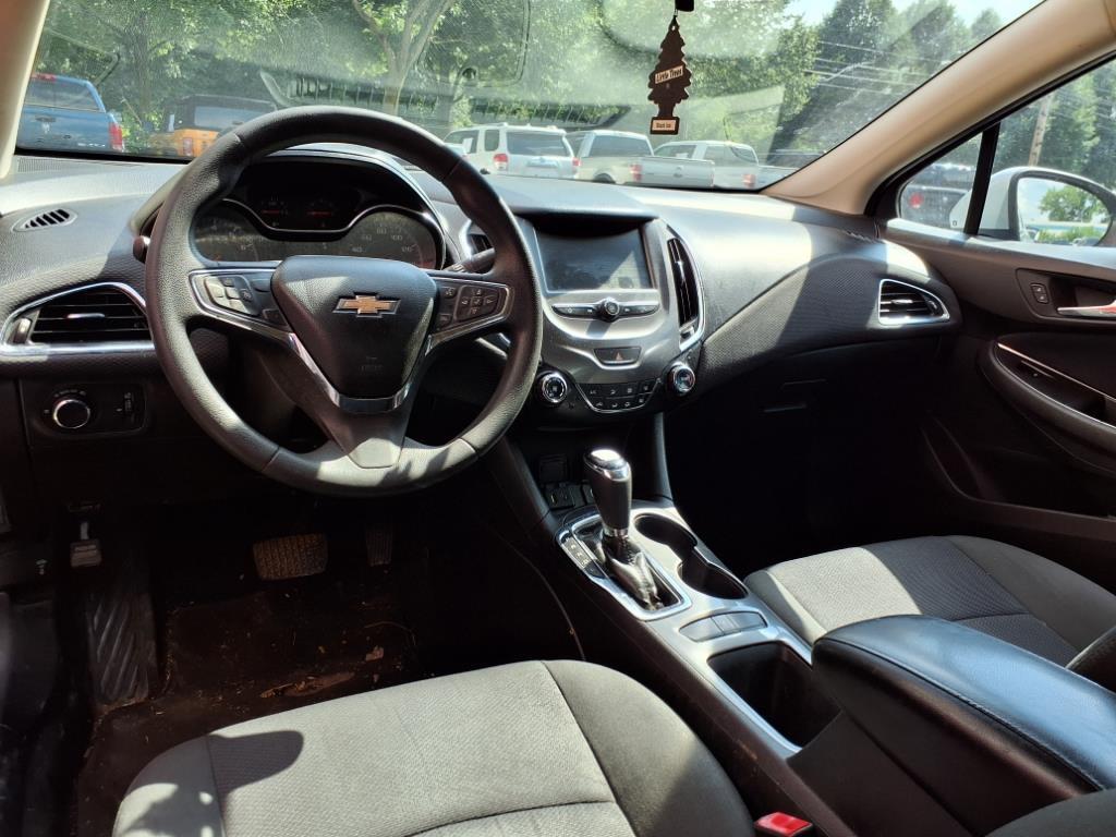used 2018 Chevrolet Cruze car, priced at $9,995