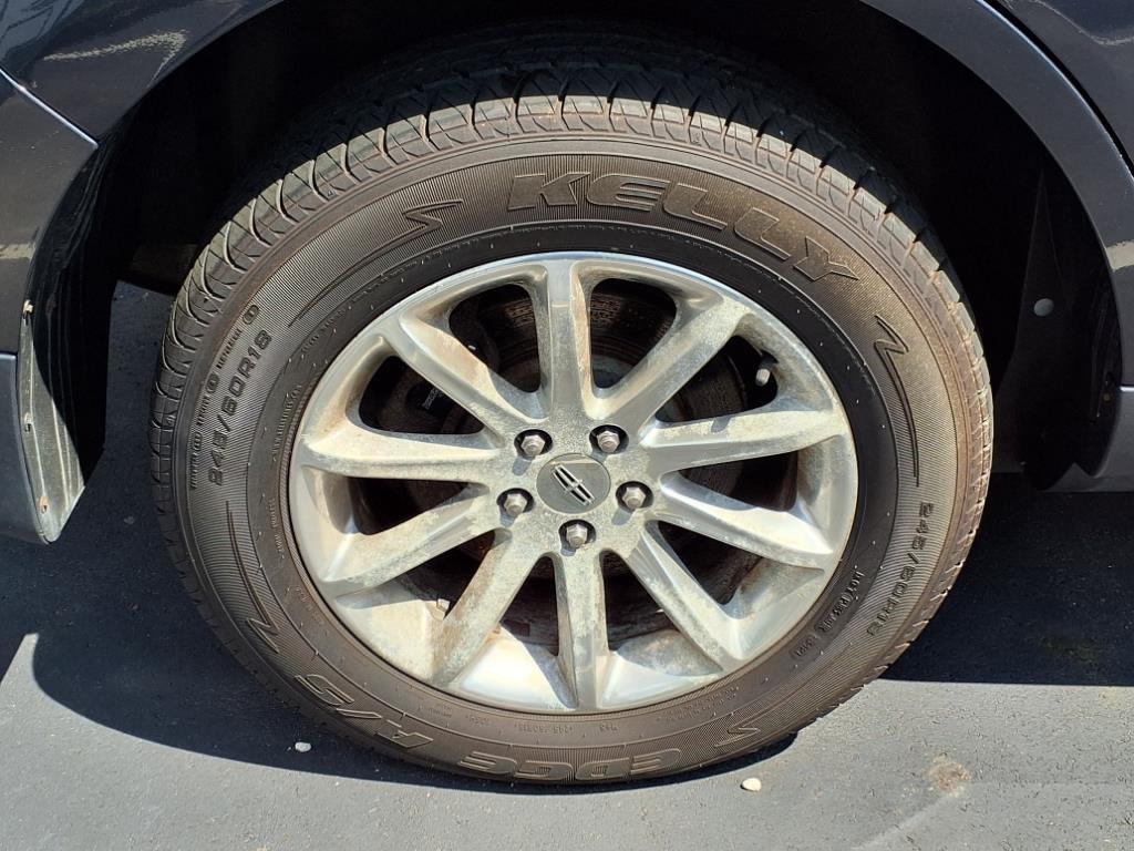 used 2013 Lincoln MKX car, priced at $8,995