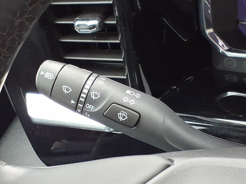 used 2025 Chevrolet Silverado 3500 car, priced at $61,995