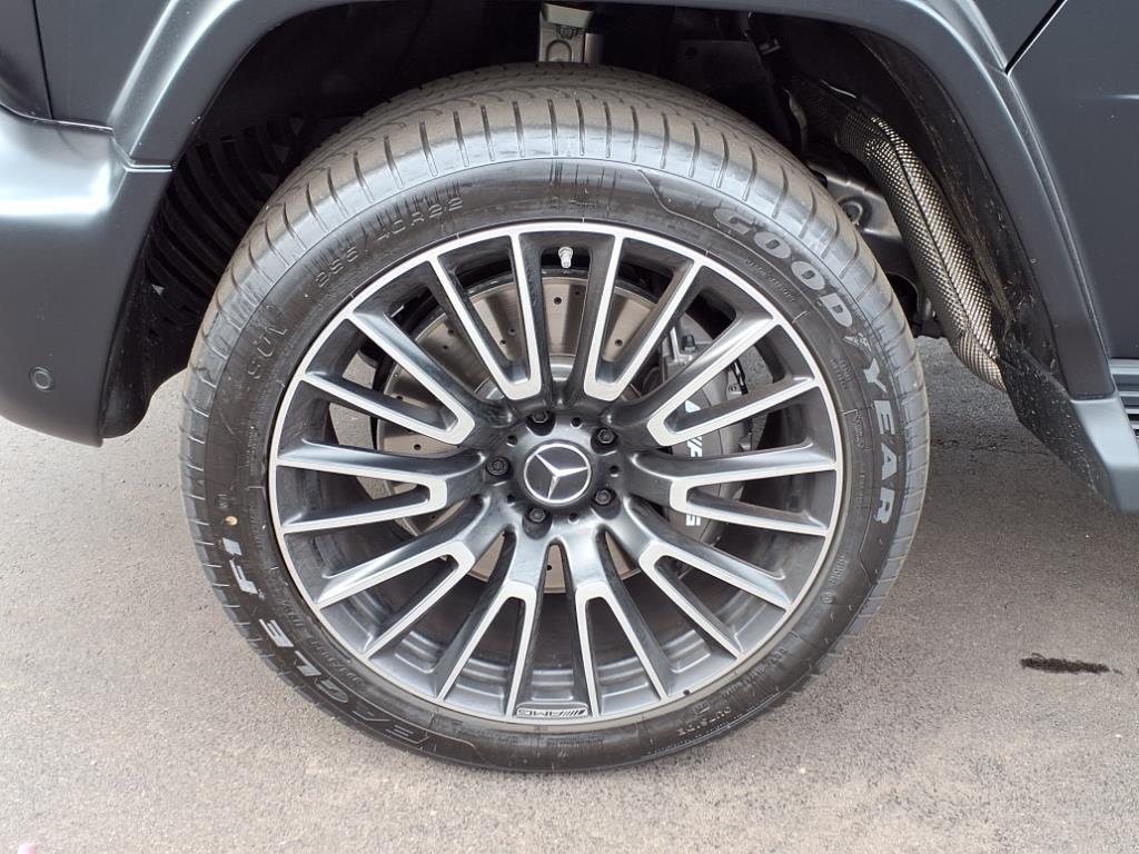 used 2025 Mercedes-Benz AMG G 63 car, priced at $239,995