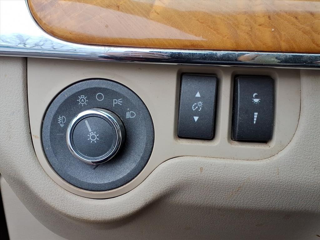 used 2010 Lincoln MKS car, priced at $3,995