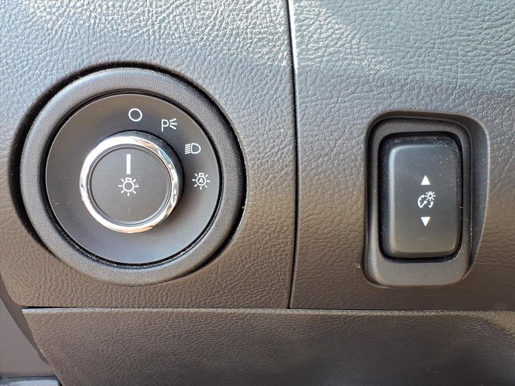 used 2010 Ford Taurus car, priced at $7,995