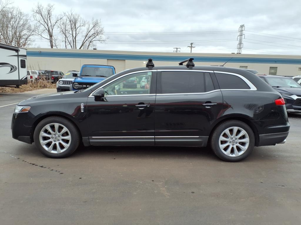 used 2011 Lincoln MKT car, priced at $2,995