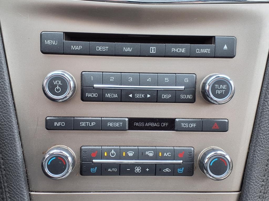 used 2011 Lincoln MKT car, priced at $2,995