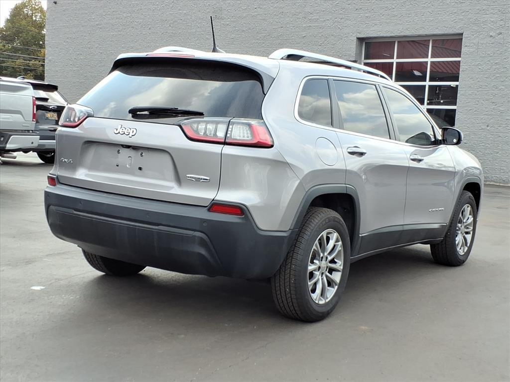 used 2019 Jeep Cherokee car, priced at $12,995