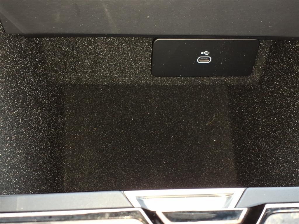 used 2025 Land Rover Range Rover Sport car, priced at $164,995