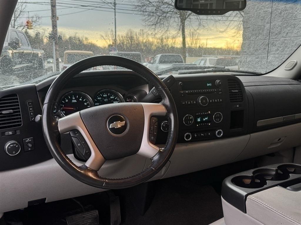 used 2009 Chevrolet Silverado 1500 car, priced at $7,995