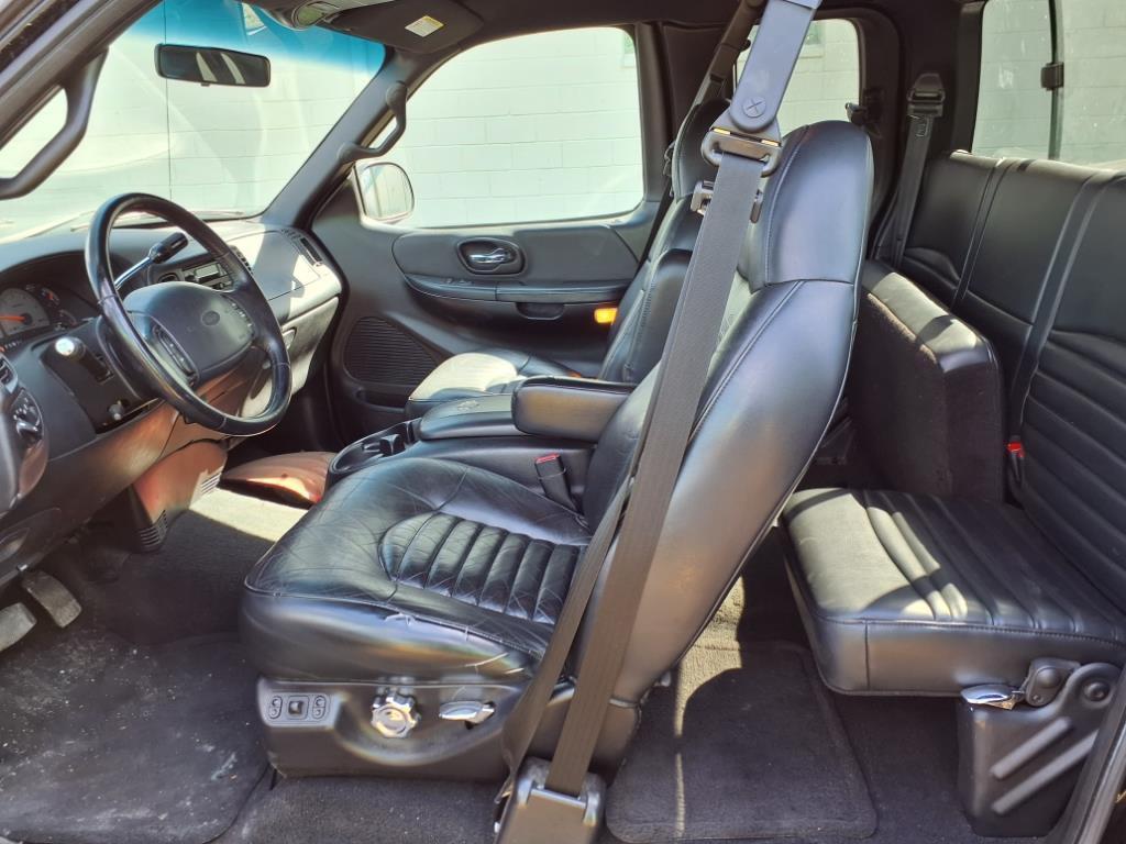 used 2000 Ford F-150 car, priced at $10,500