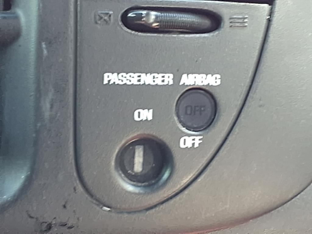 used 2000 Ford F-150 car, priced at $10,500