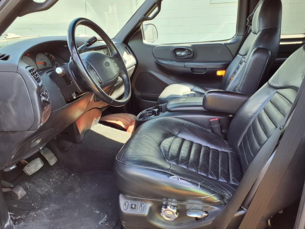 used 2000 Ford F-150 car, priced at $10,500