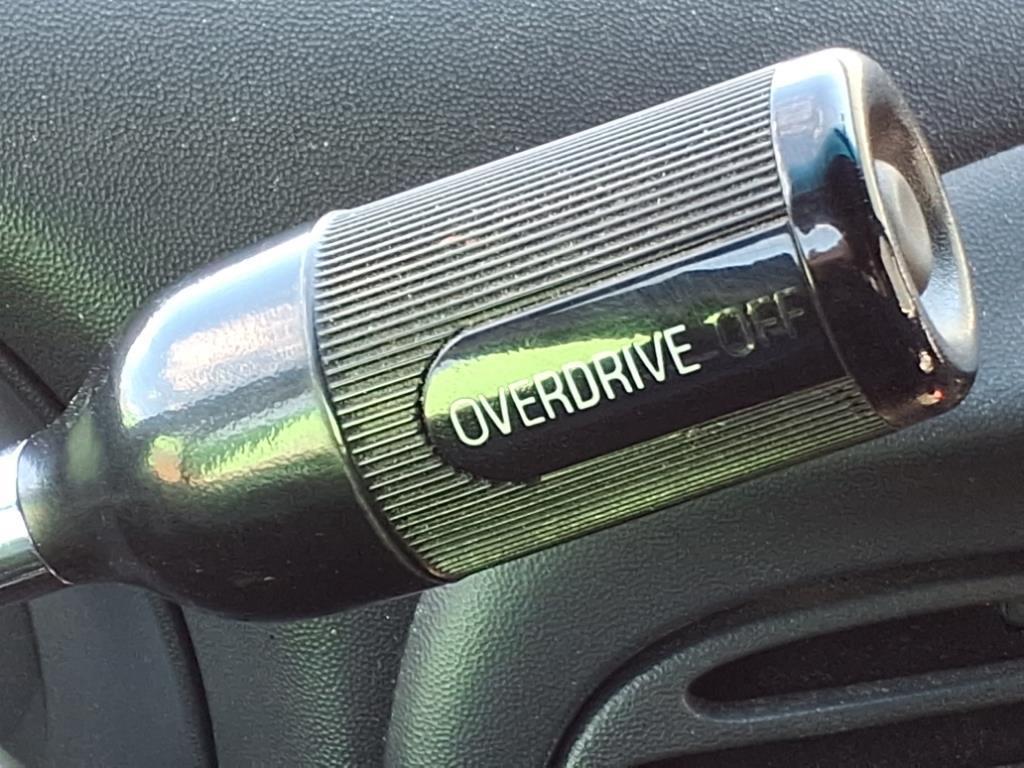 used 2000 Ford F-150 car, priced at $10,500