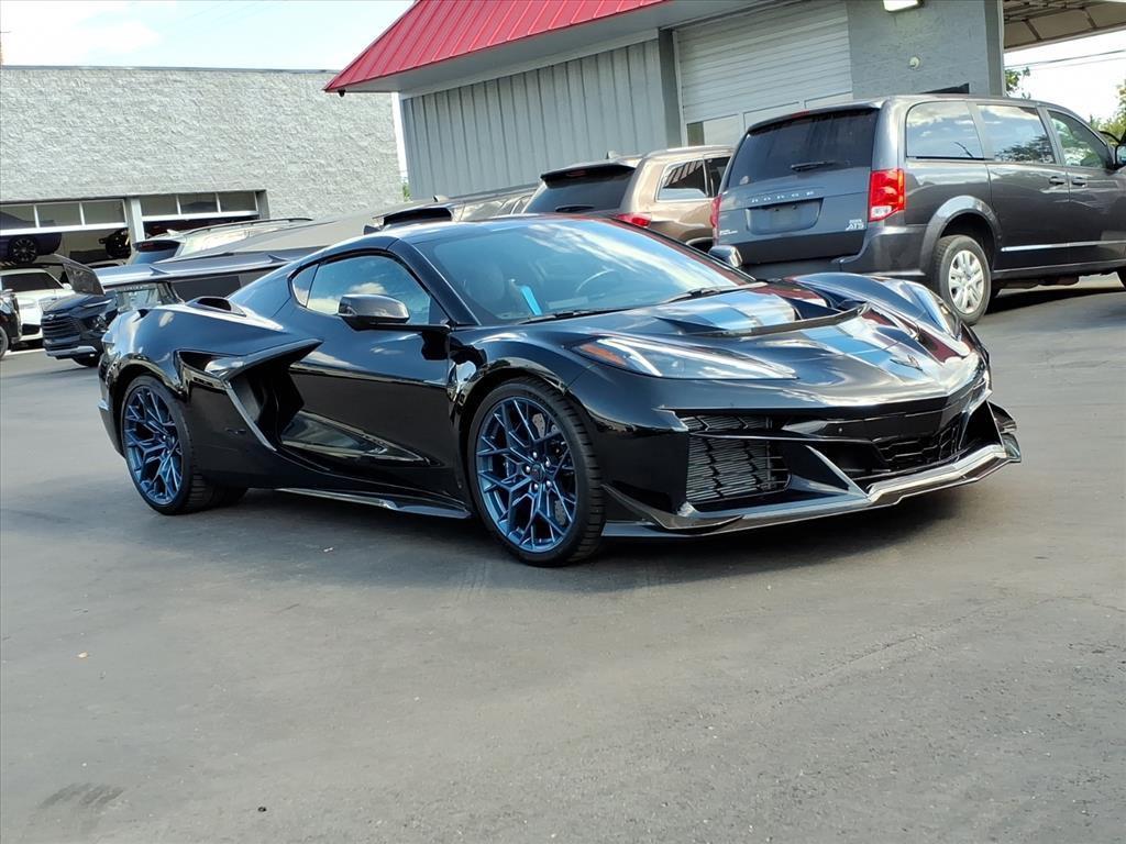 used 2025 Chevrolet Corvette car, priced at $499,995