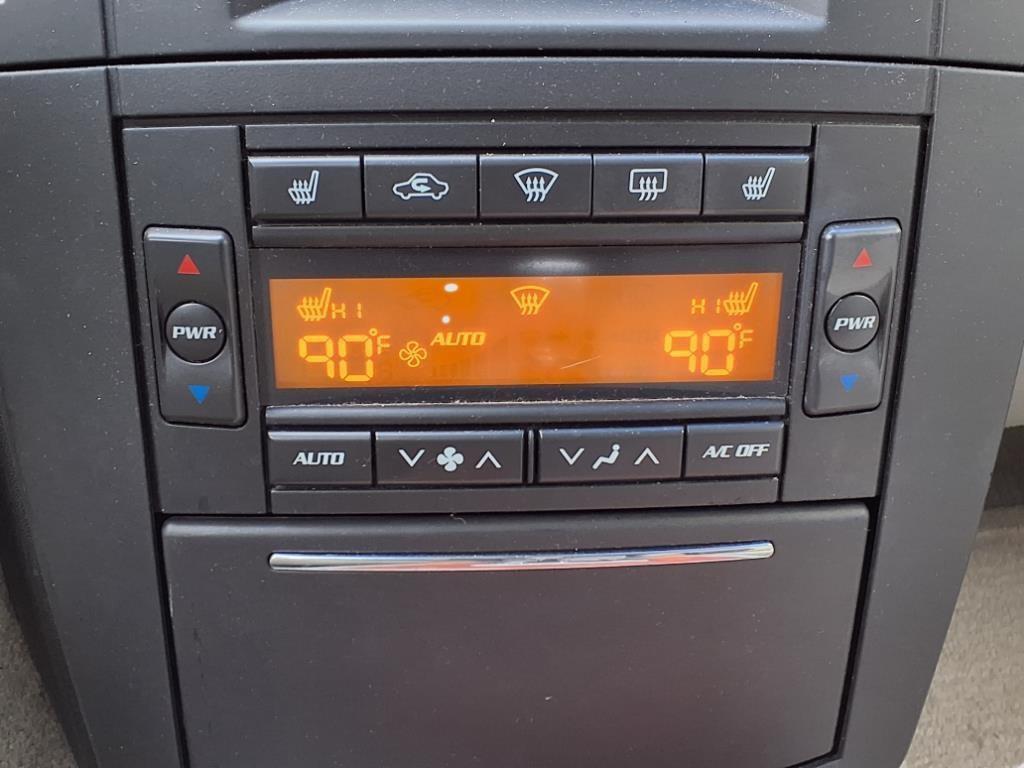 used 2005 Cadillac SRX car, priced at $3,995