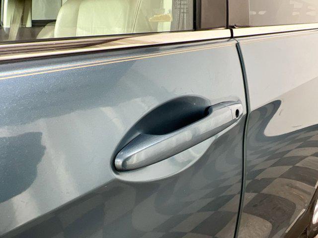 used 2014 Honda CR-V car, priced at $15,500