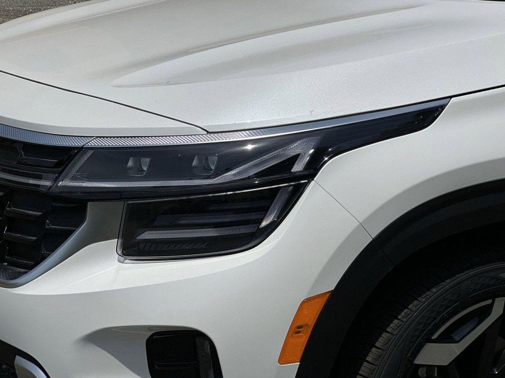 new 2026 Kia Seltos car, priced at $31,650