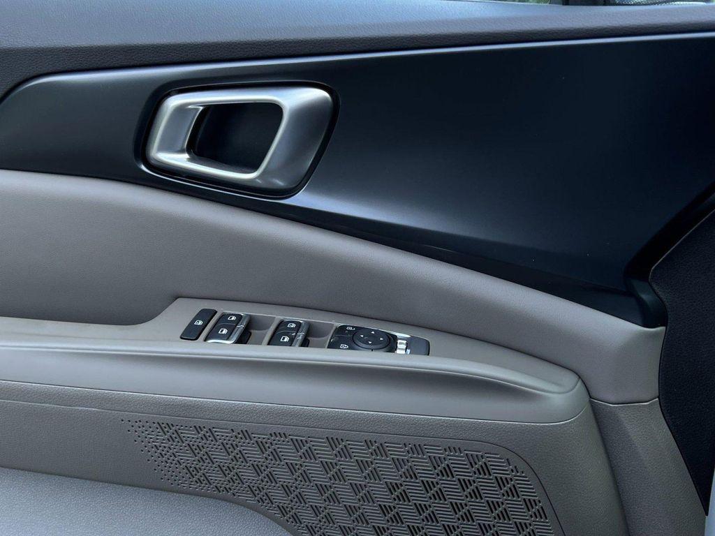 new 2026 Kia Carnival car, priced at $39,970