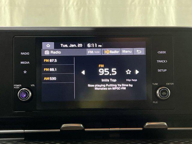 used 2023 Kia Carnival car, priced at $28,000