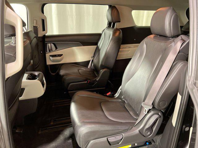 used 2023 Kia Carnival car, priced at $28,000