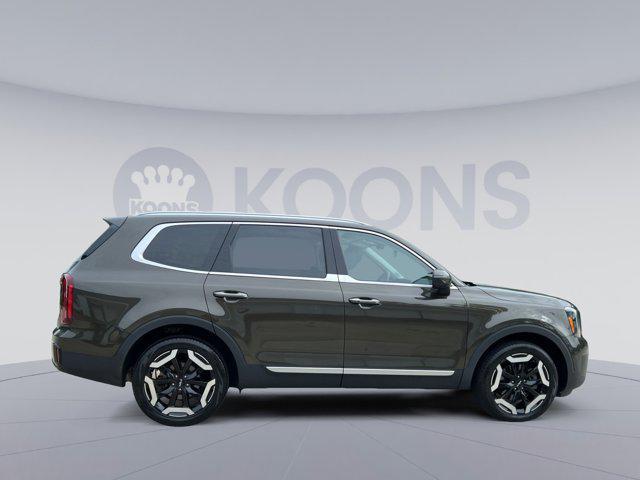 used 2024 Kia Telluride car, priced at $33,995