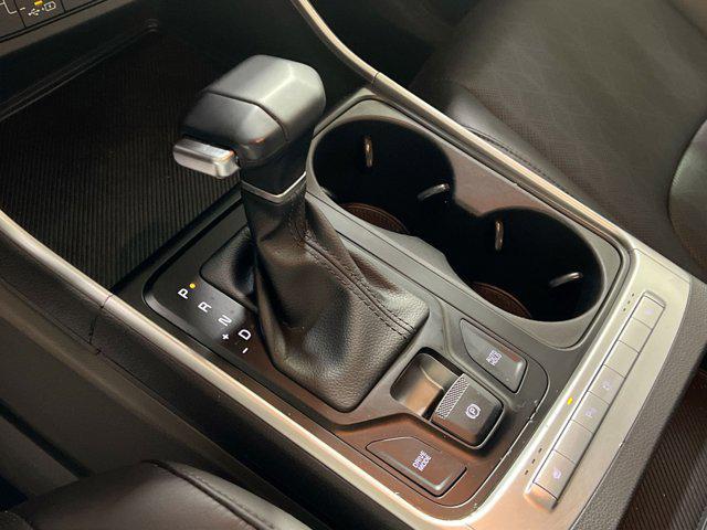 used 2025 Kia Carnival car, priced at $33,000