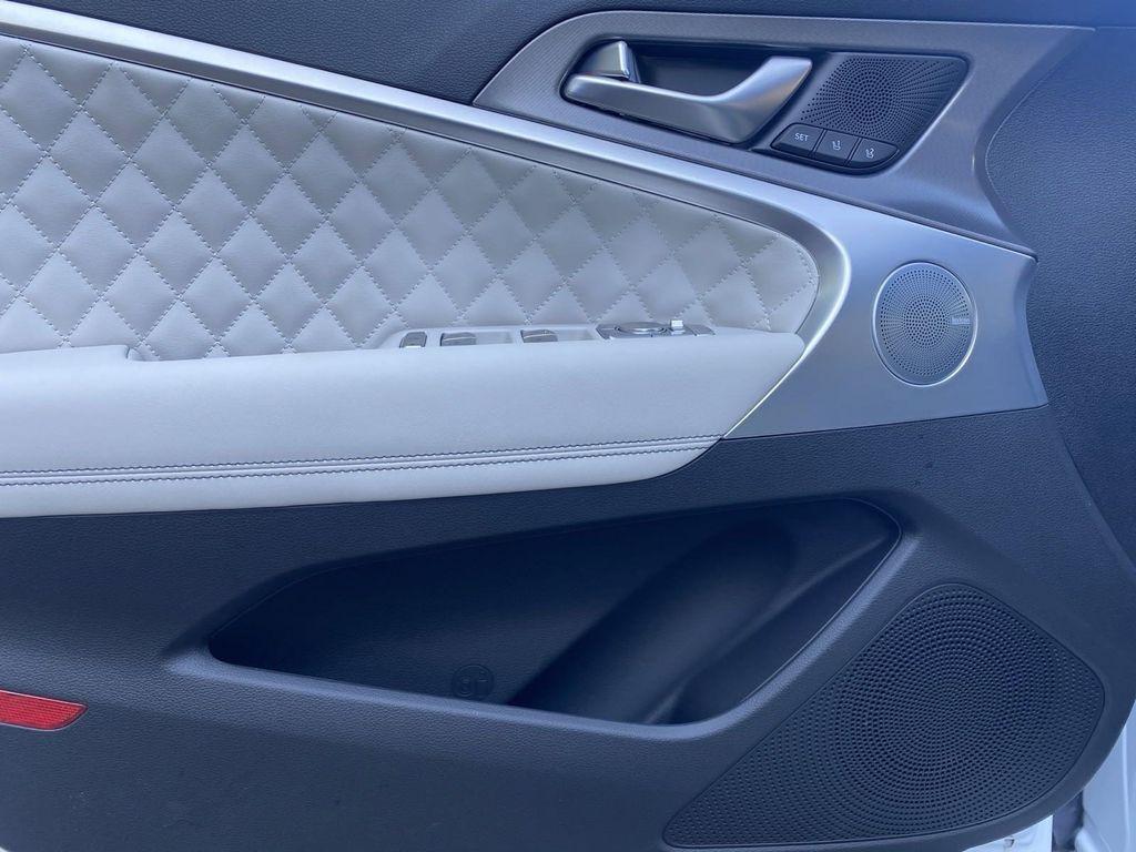 new 2025 Genesis G70 car, priced at $51,615