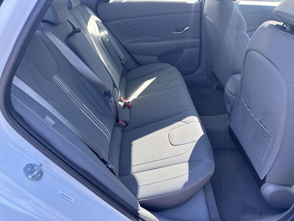 new 2025 Hyundai Elantra car, priced at $25,960