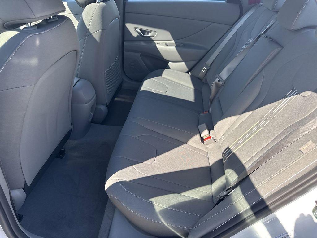 new 2025 Hyundai Elantra car, priced at $25,960
