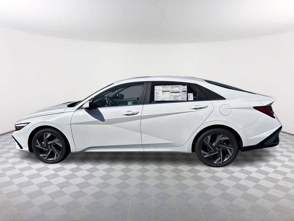 new 2025 Hyundai Elantra car, priced at $25,960