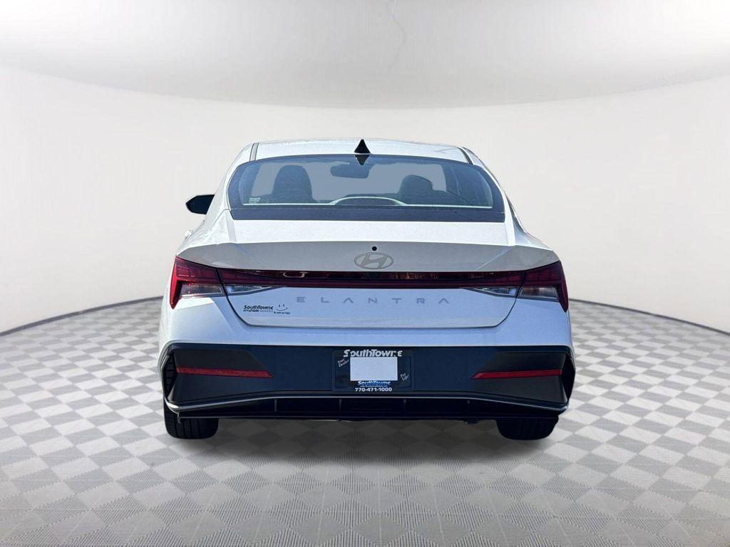 new 2025 Hyundai Elantra car, priced at $25,960