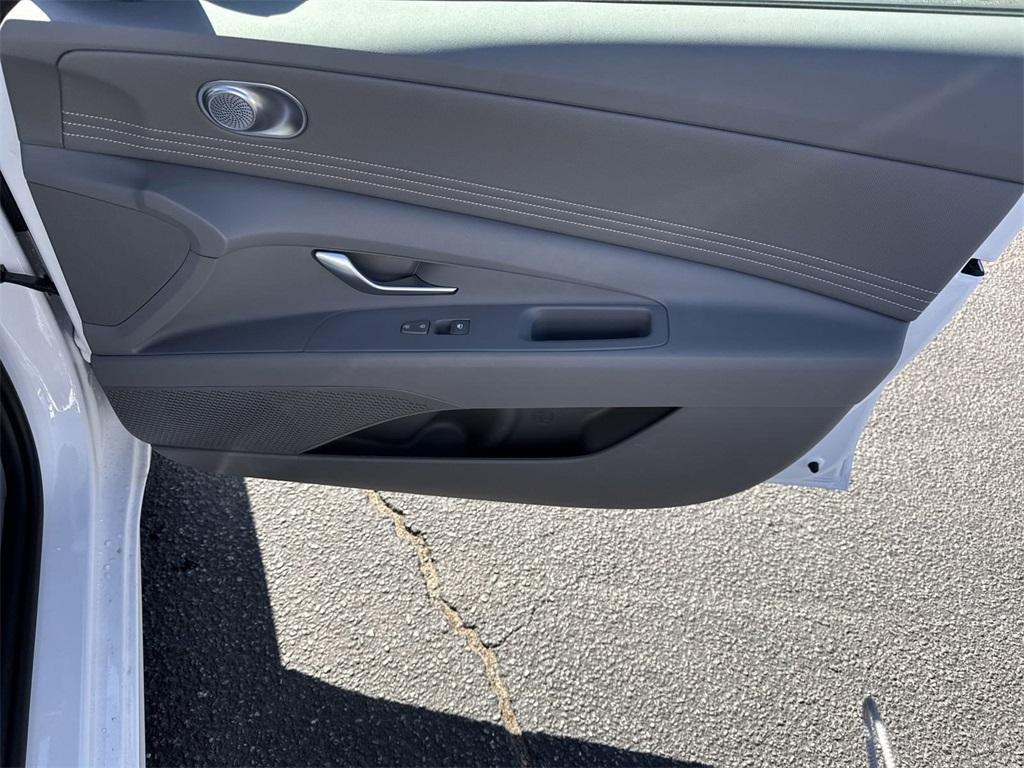 new 2025 Hyundai Elantra car, priced at $25,975