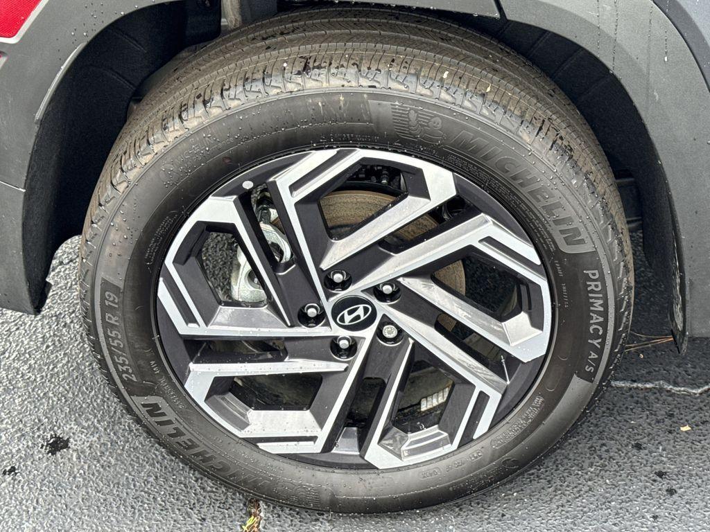used 2025 Hyundai TUCSON Hybrid car, priced at $32,992
