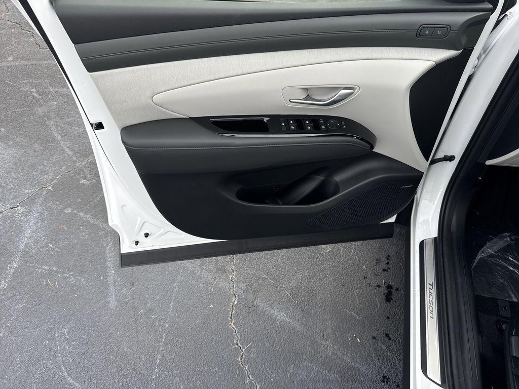 new 2026 Hyundai Tucson car, priced at $37,830