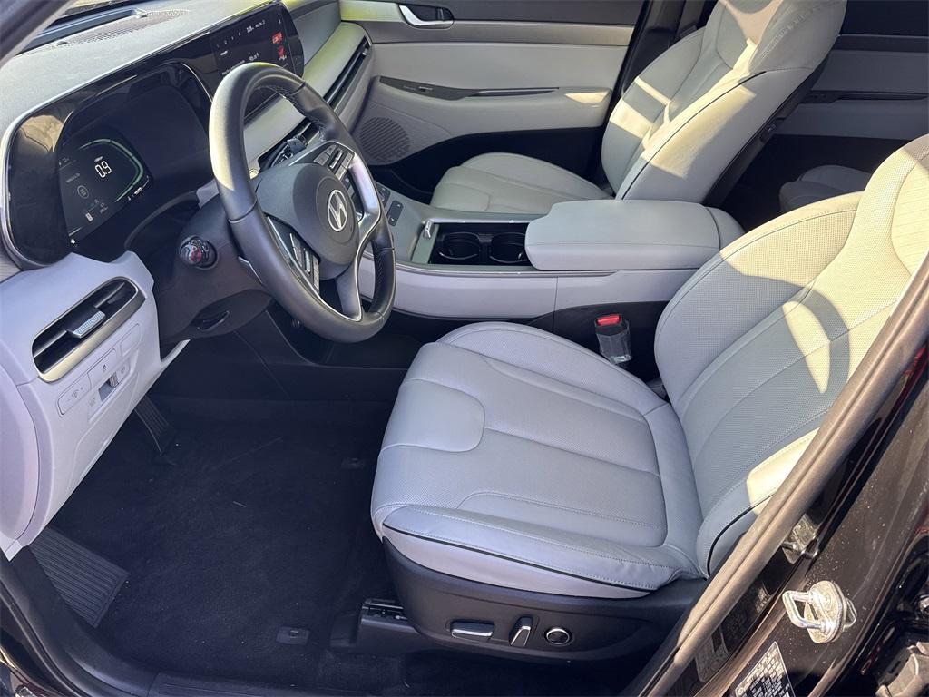 used 2024 Hyundai Palisade car, priced at $28,792