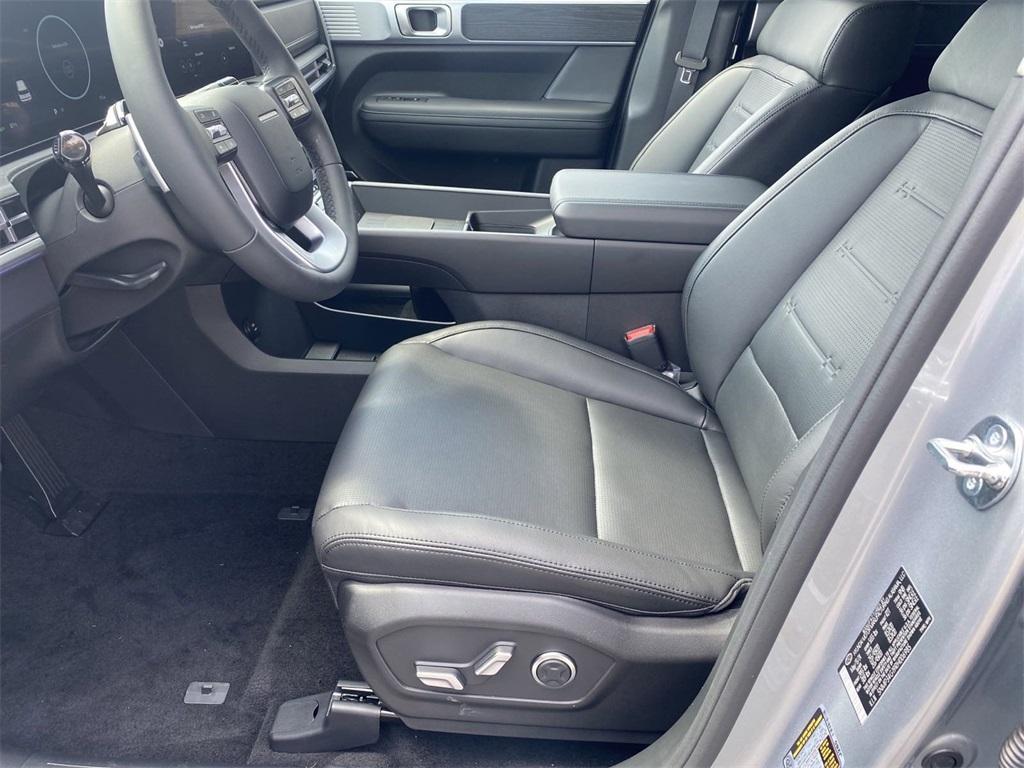 new 2024 Hyundai Santa Fe car, priced at $45,545