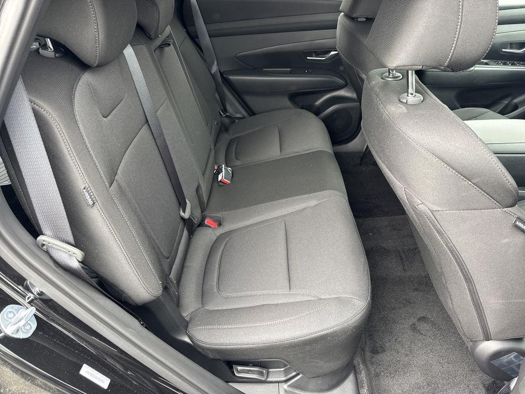 new 2025 Hyundai TUCSON Hybrid car, priced at $31,420