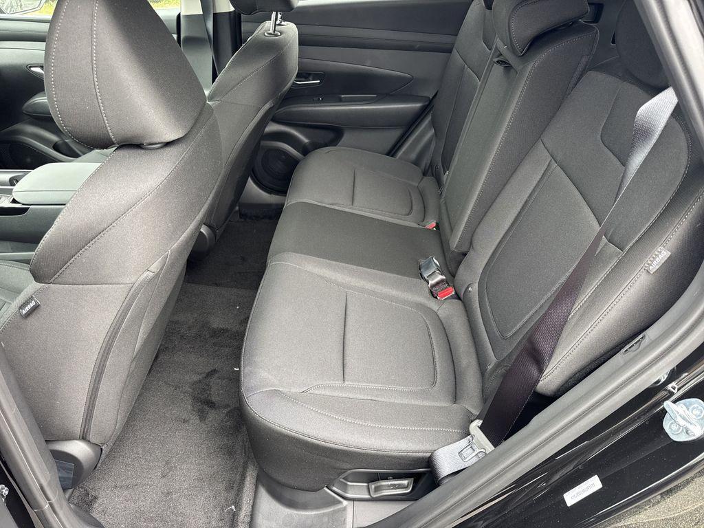 new 2025 Hyundai TUCSON Hybrid car, priced at $31,420