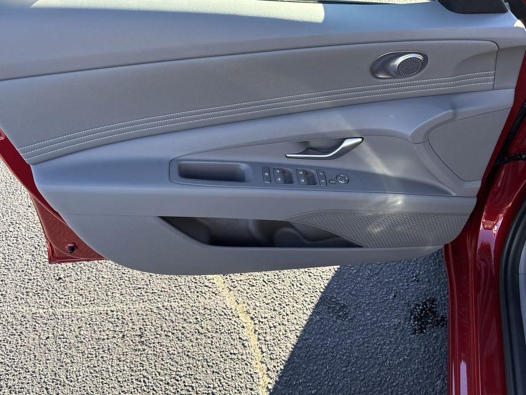 new 2025 Hyundai Elantra car, priced at $24,991