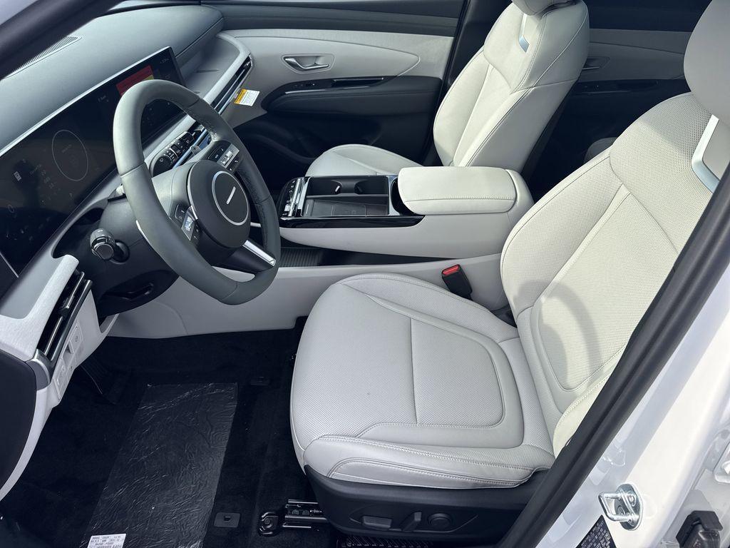 new 2026 Hyundai TUCSON Hybrid car, priced at $44,055