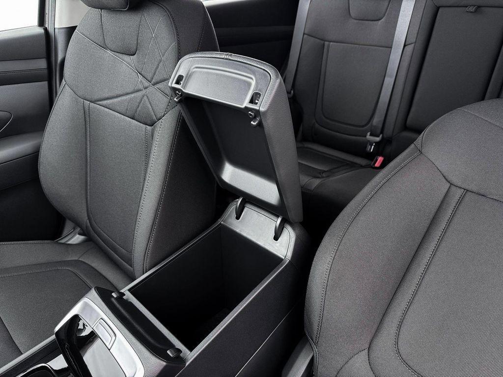 new 2026 Hyundai Tucson car, priced at $25,050