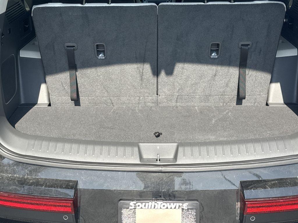 used 2024 Hyundai Santa Fe car, priced at $33,492