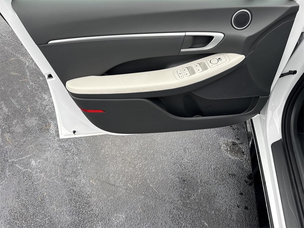 new 2026 Hyundai Sonata car, priced at $29,335