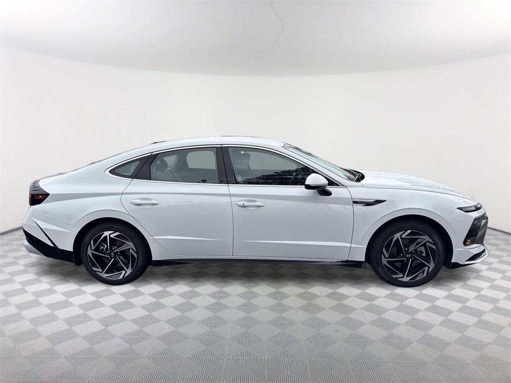 new 2026 Hyundai Sonata car, priced at $29,335