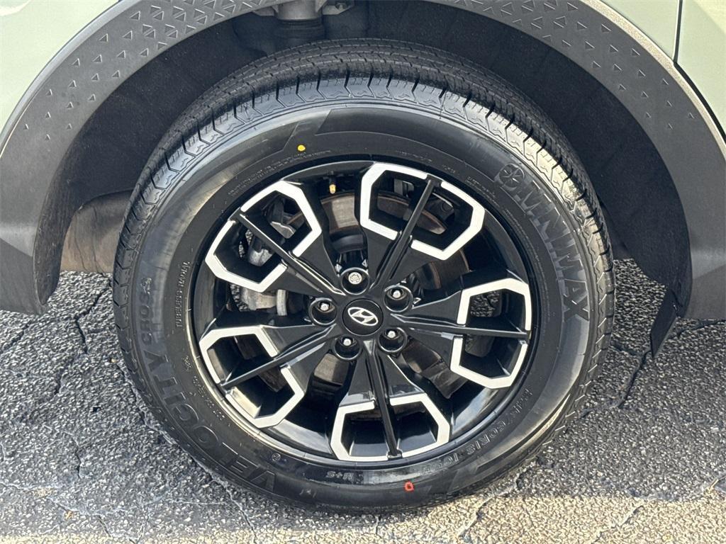 used 2024 Hyundai SANTA CRUZ car, priced at $20,492