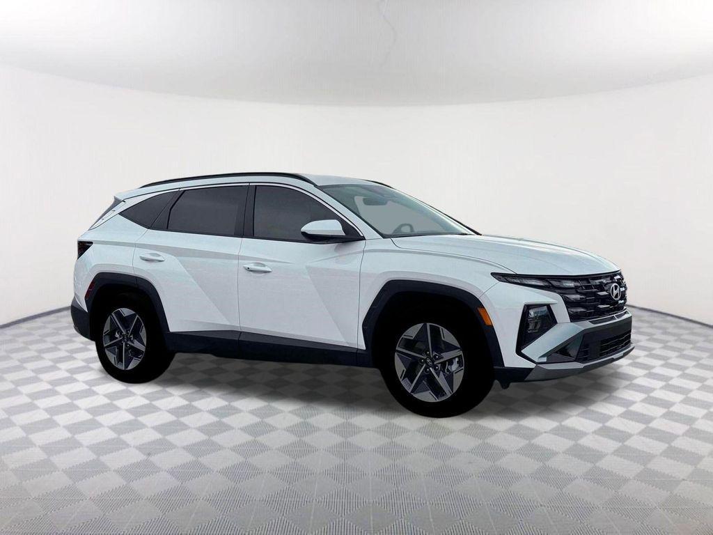 new 2026 Hyundai Tucson car, priced at $27,925