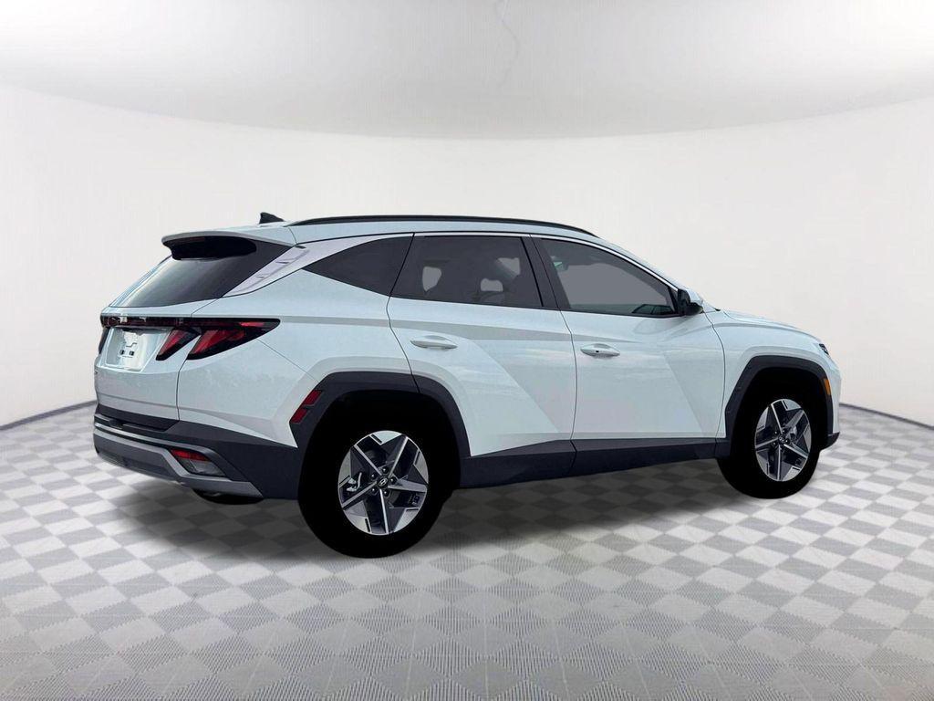 new 2026 Hyundai Tucson car, priced at $27,925