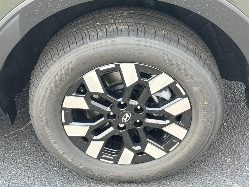 new 2026 Hyundai SANTA CRUZ car, priced at $30,930