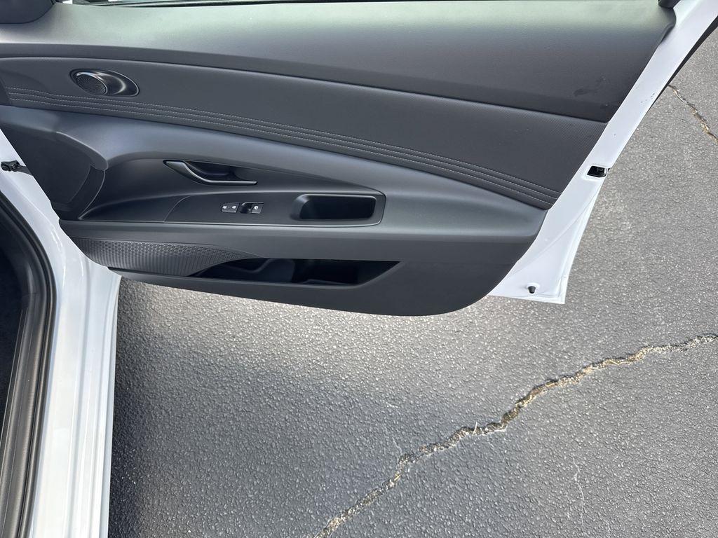 new 2025 Hyundai Elantra car, priced at $23,585