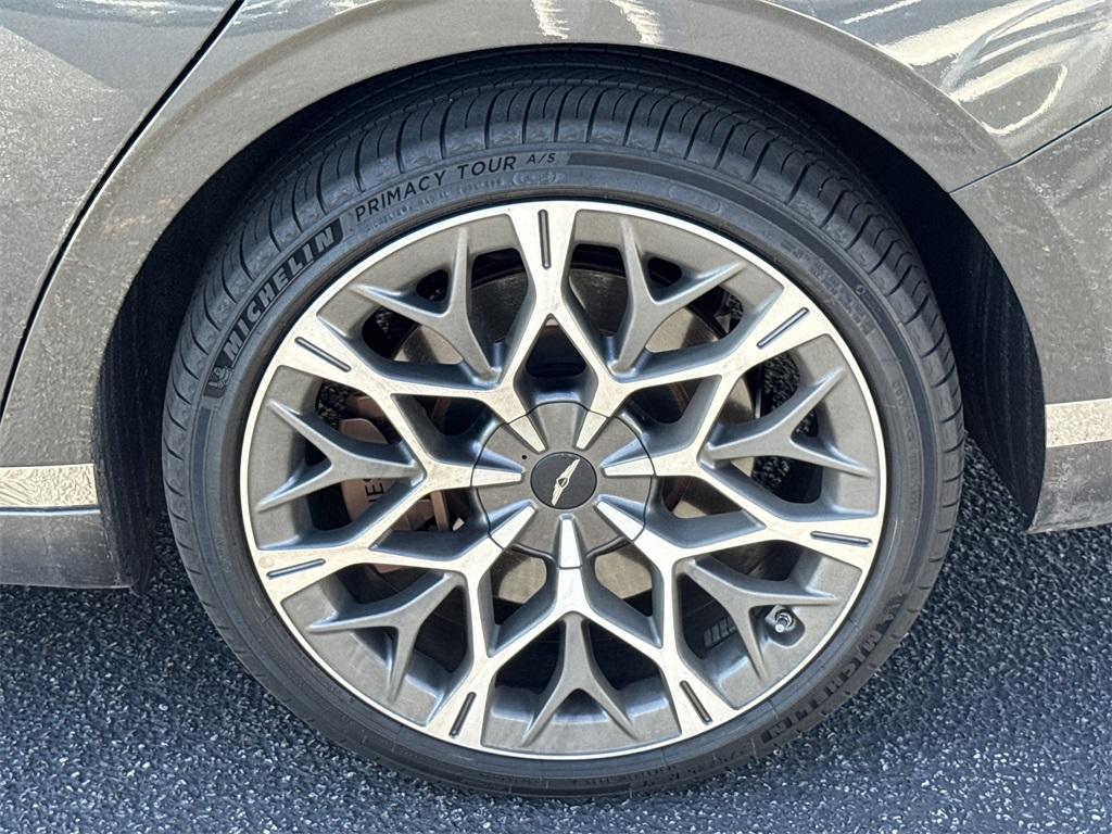 used 2025 Genesis G90 car, priced at $74,793