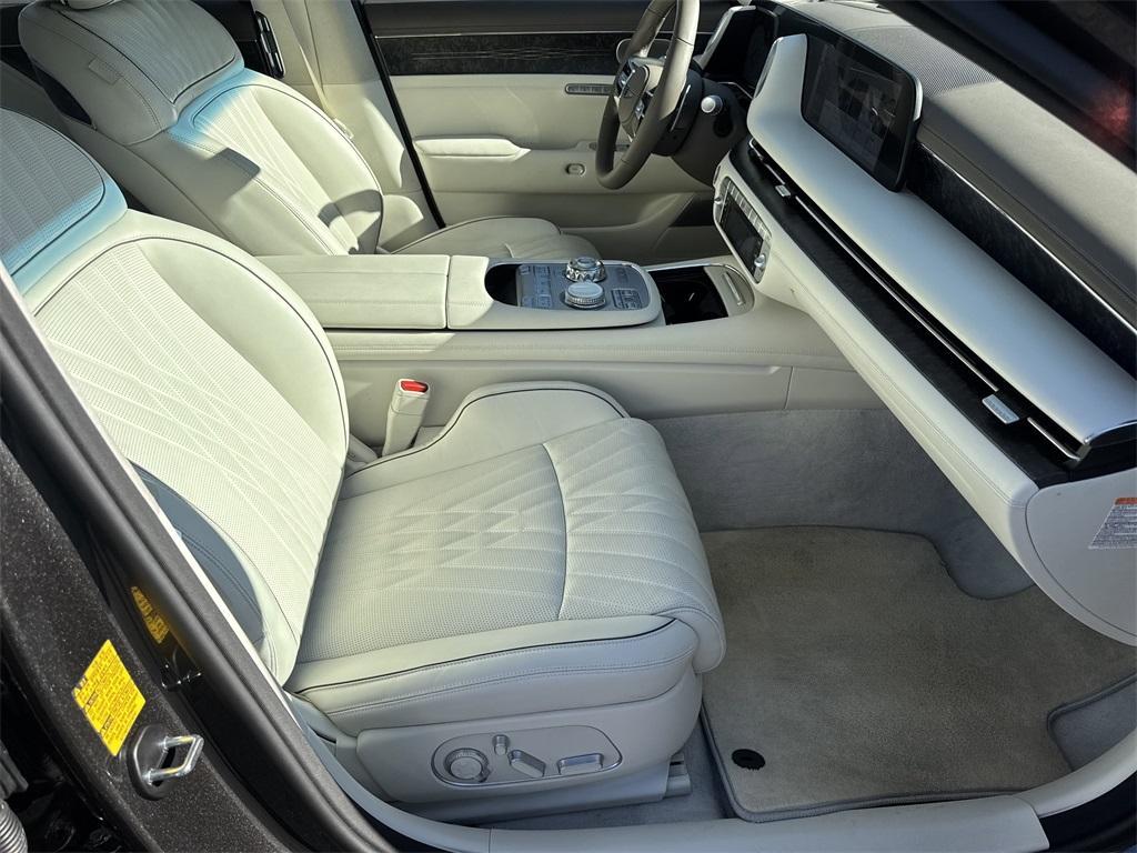 used 2025 Genesis G90 car, priced at $74,793
